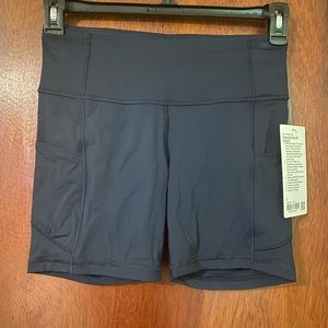 Lululemon fast and free 6” biker shorts size 8
